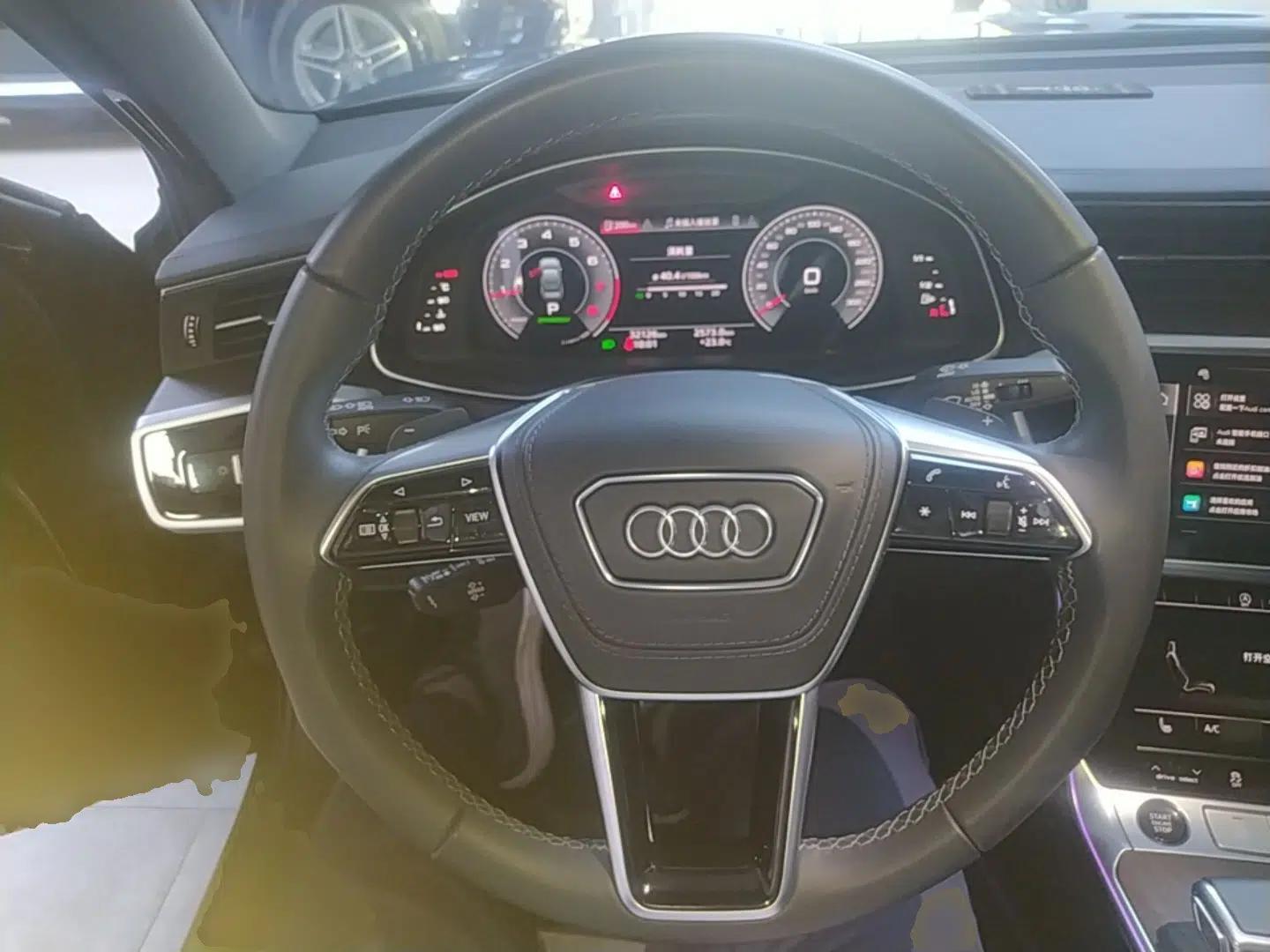 Audi A6L 2023 Revised Edition 45 TFSI quattro Prestige Dynamic Version — миниатюра 18