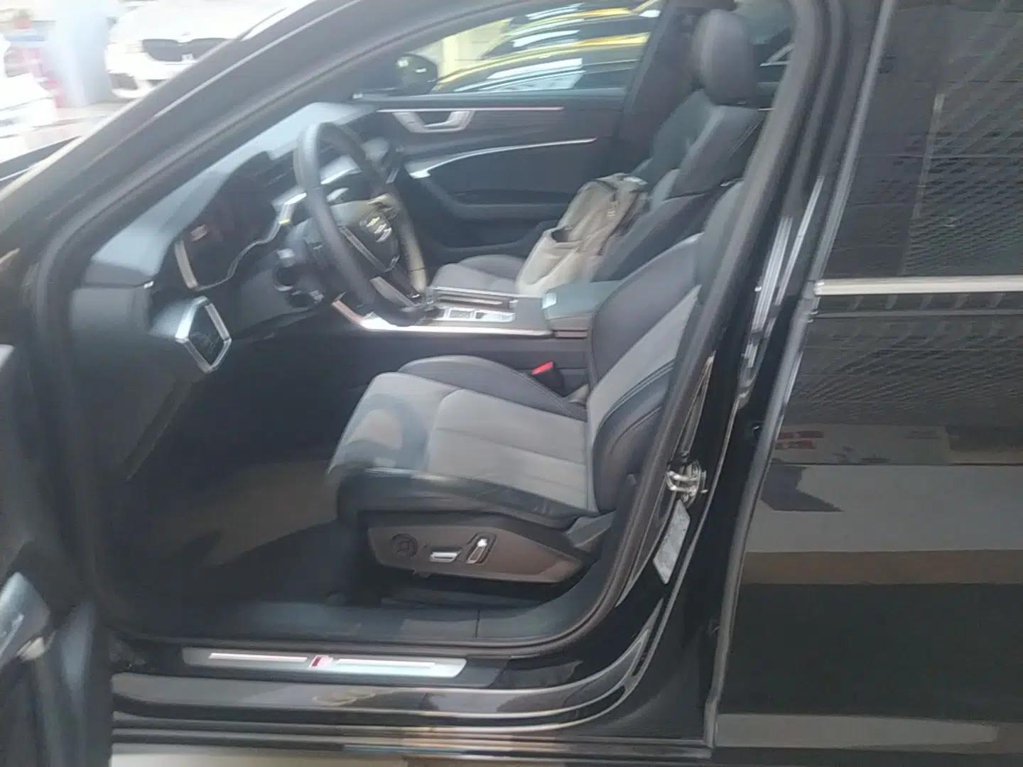 Audi A6L 2023 Revised Edition 45 TFSI quattro Prestige Dynamic Version — миниатюра 22