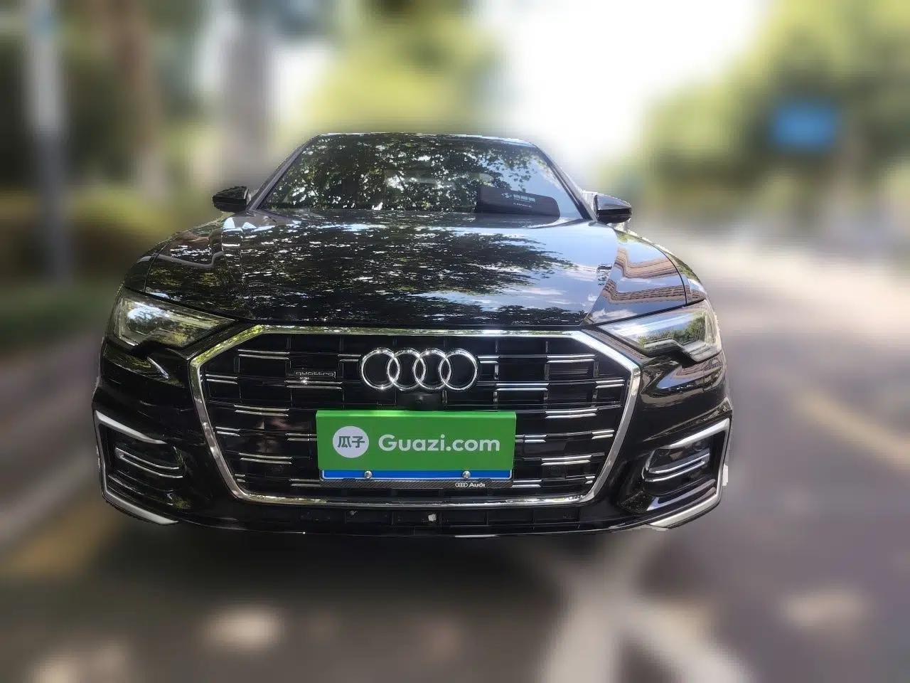 Audi A6L 2023 Updated 45 TFSI quattro Prestige Dynamic Edition — миниатюра 2