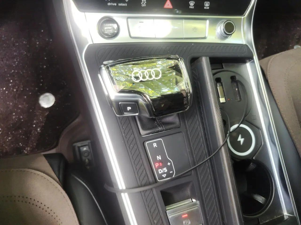 Audi A6L 2023 Updated 45 TFSI quattro Prestige Dynamic Edition — миниатюра 14
