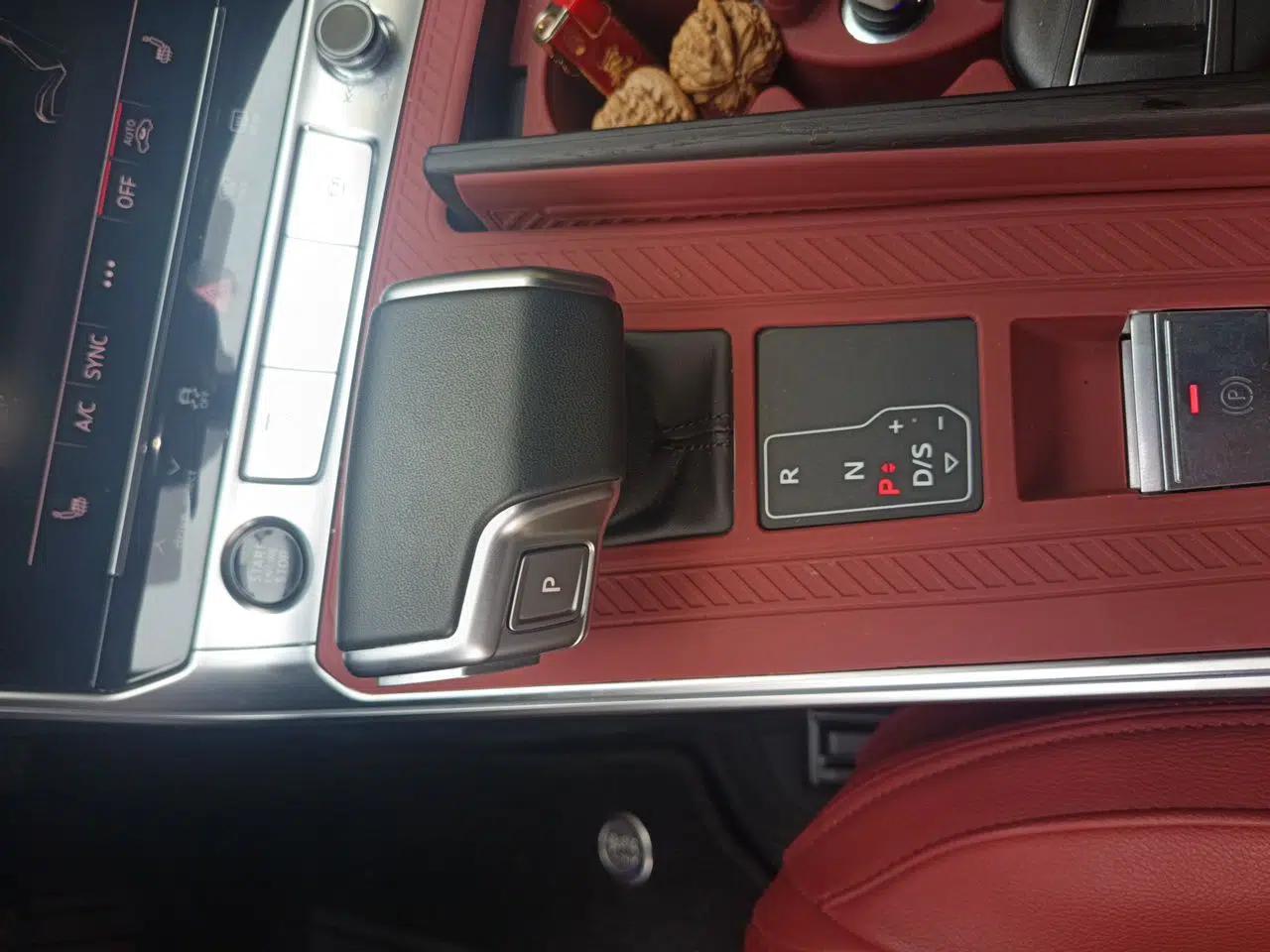 Audi A6L 2024 45 TFSI quattro Prestige Dynamic Edition — миниатюра 14