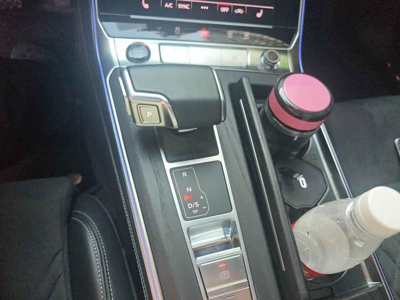 Audi A6L 2024 55 TFSI quattro Prestige Dynamic Edition — миниатюра 14