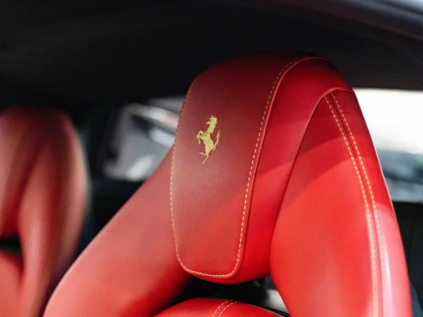 Ferrari F8 2019 Tributo 3.9T V8 — миниатюра 12
