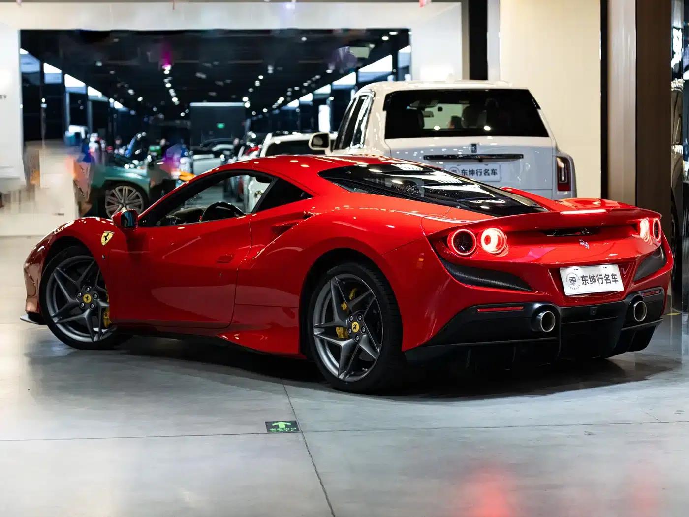 Ferrari F8 2019 Tributo 3.9T V8 — миниатюра 4