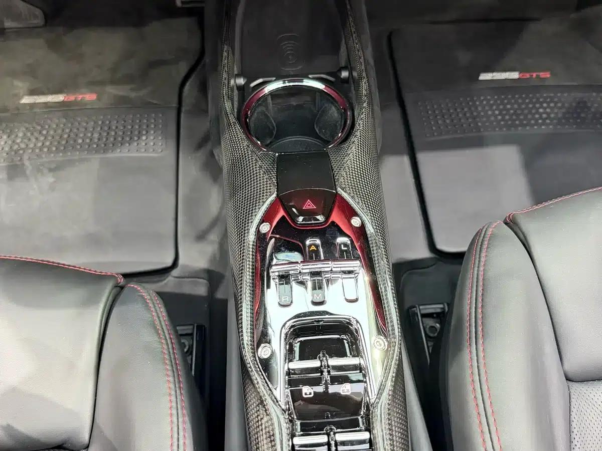 Ferrari 296 2022 3.0T V6 GTS — миниатюра 10