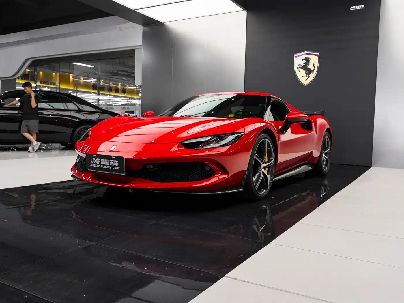 Ferrari 296 2021 3.0T V6 GTB — миниатюра 1