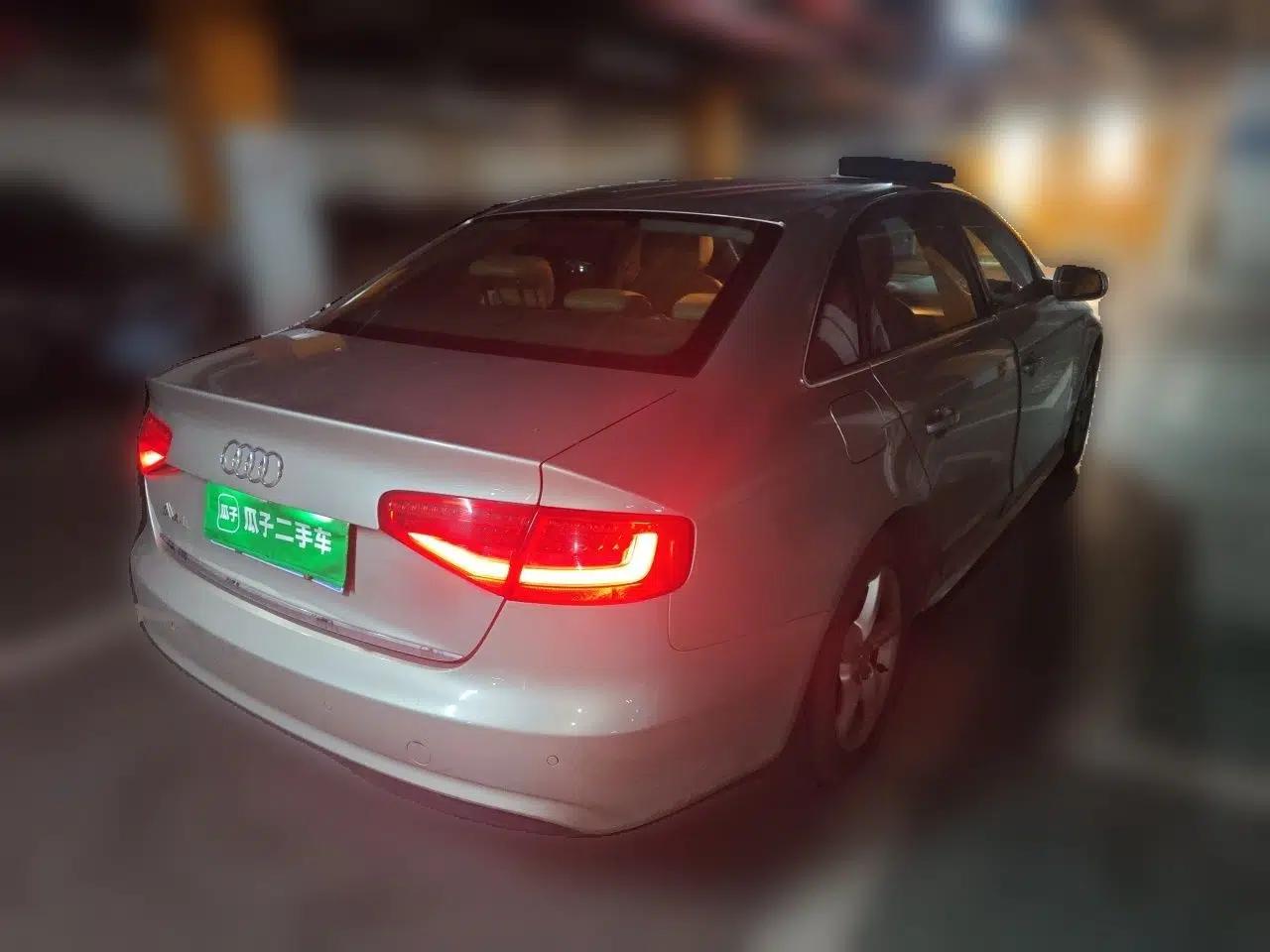 Audi A4L 2015 35 TFSI Automatic Standard Model — миниатюра 6
