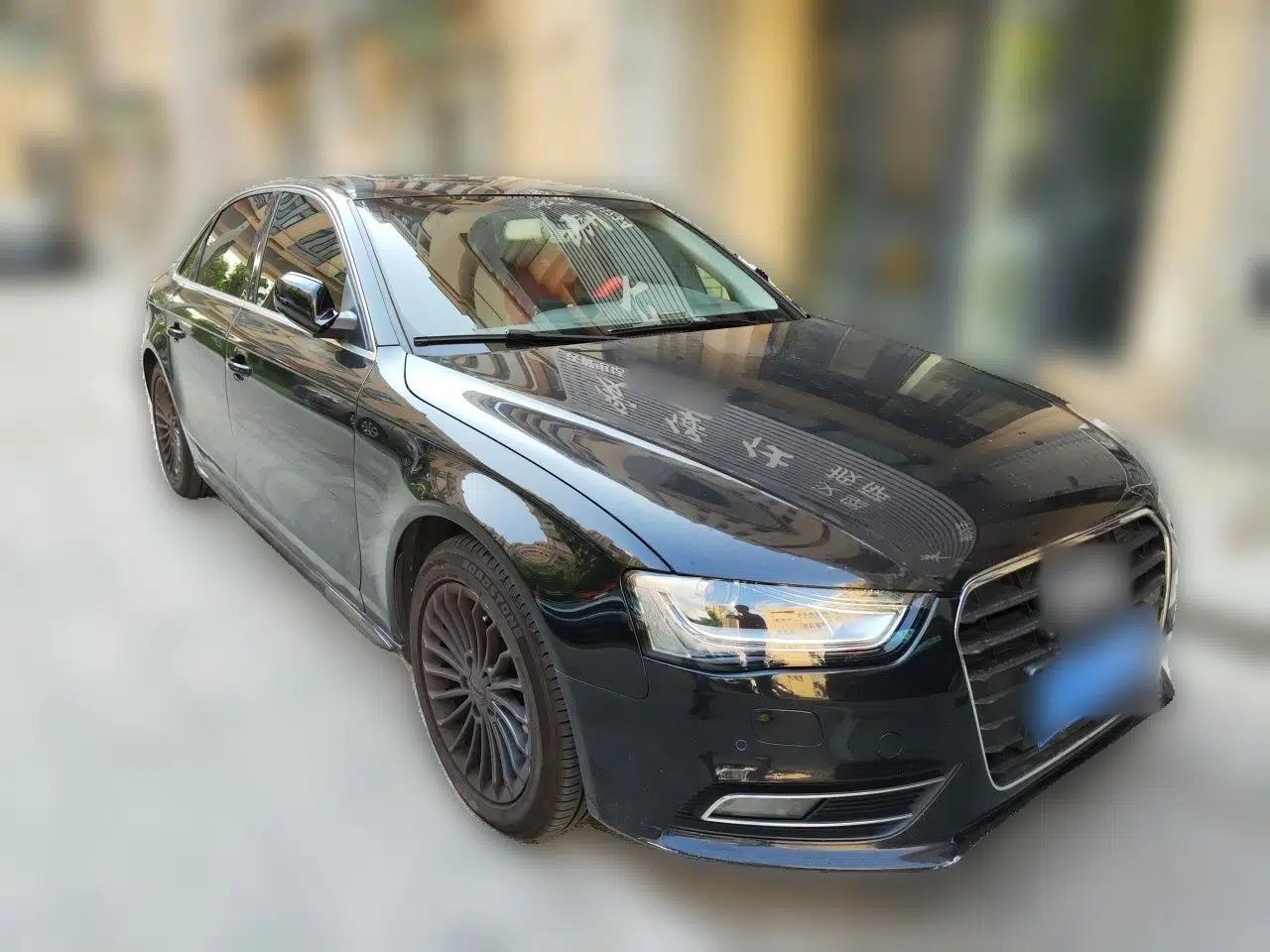 Audi A4L 2013 35 TFSI Automatic Technology Edition — миниатюра 3