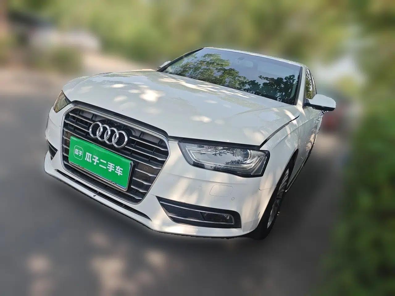 Audi A4L 2016 35 TFSI Collector's Edition Automatic Standard Model — миниатюра 1