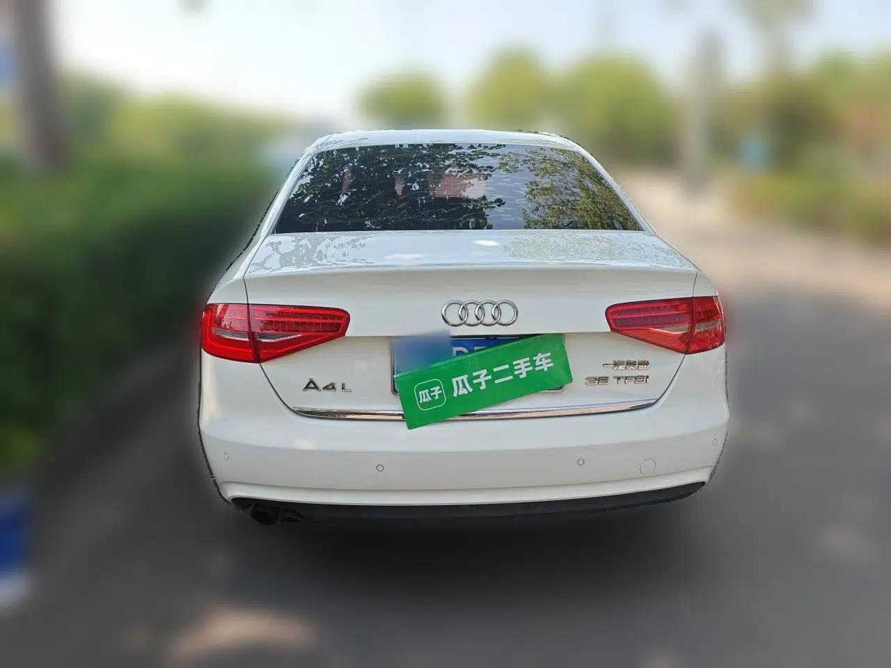 Audi A4L 2016 35 TFSI Collector's Edition Automatic Standard Model — миниатюра 5
