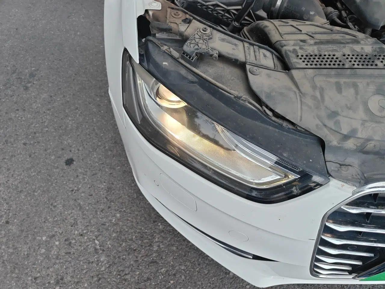 Audi A4L 2016 35 TFSI Collector's Edition Automatic Standard Model — миниатюра 7