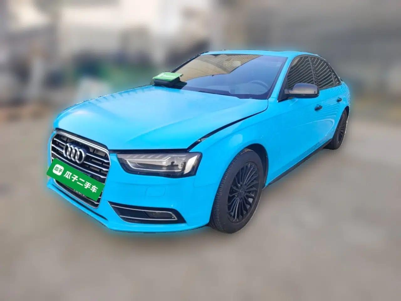 Audi A4L 2016 35 TFSI Automatic Comfort Model — миниатюра 1