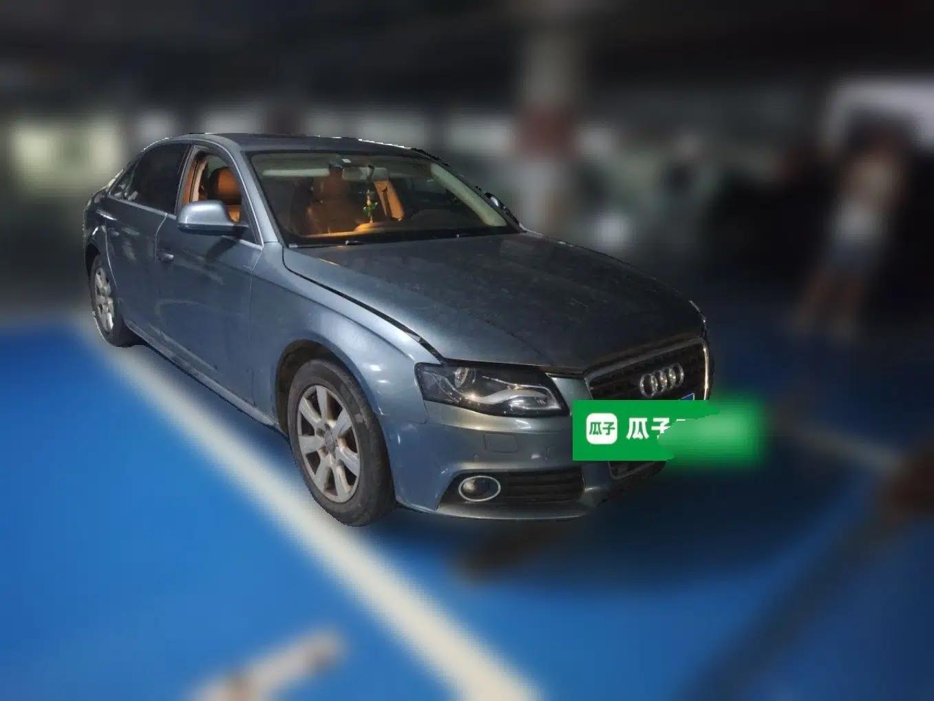 Audi A4L 2012 2.0 TFSI automatic Comfort trim level — миниатюра 3
