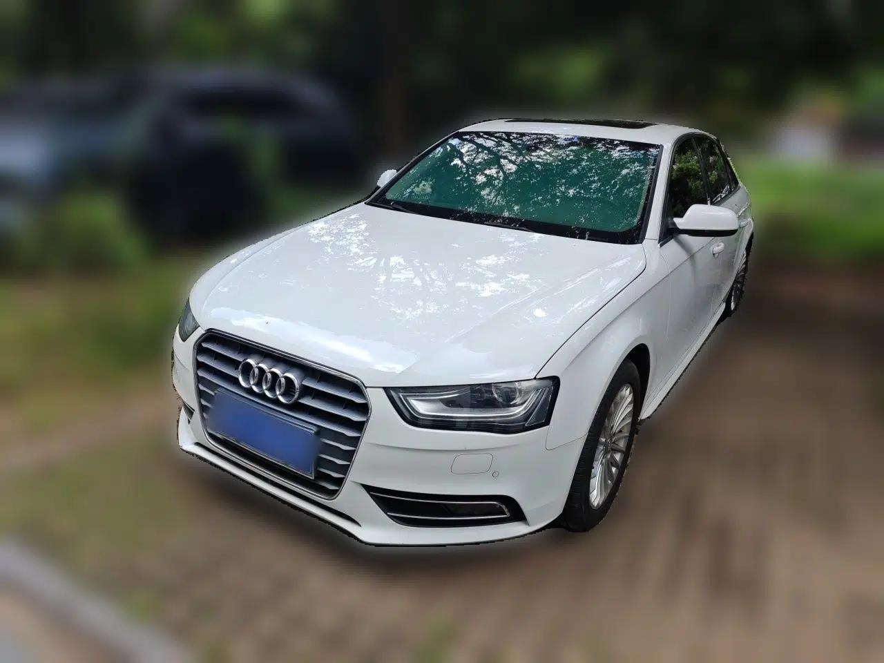 Audi A4L 2015 35 TFSI Automatic Technology Model — миниатюра 1