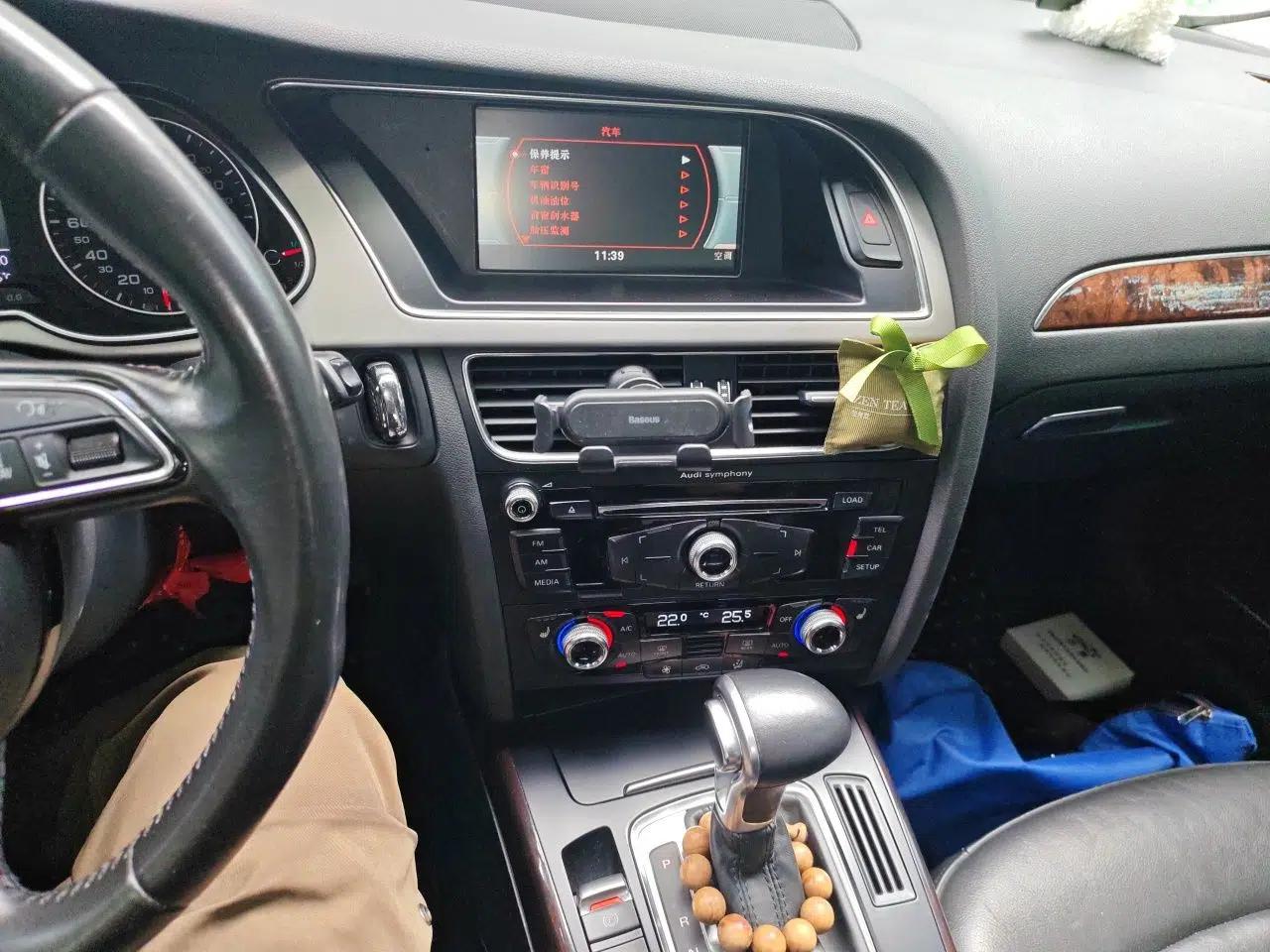 Audi A4L 2015 35 TFSI Automatic Technology Model — миниатюра 13