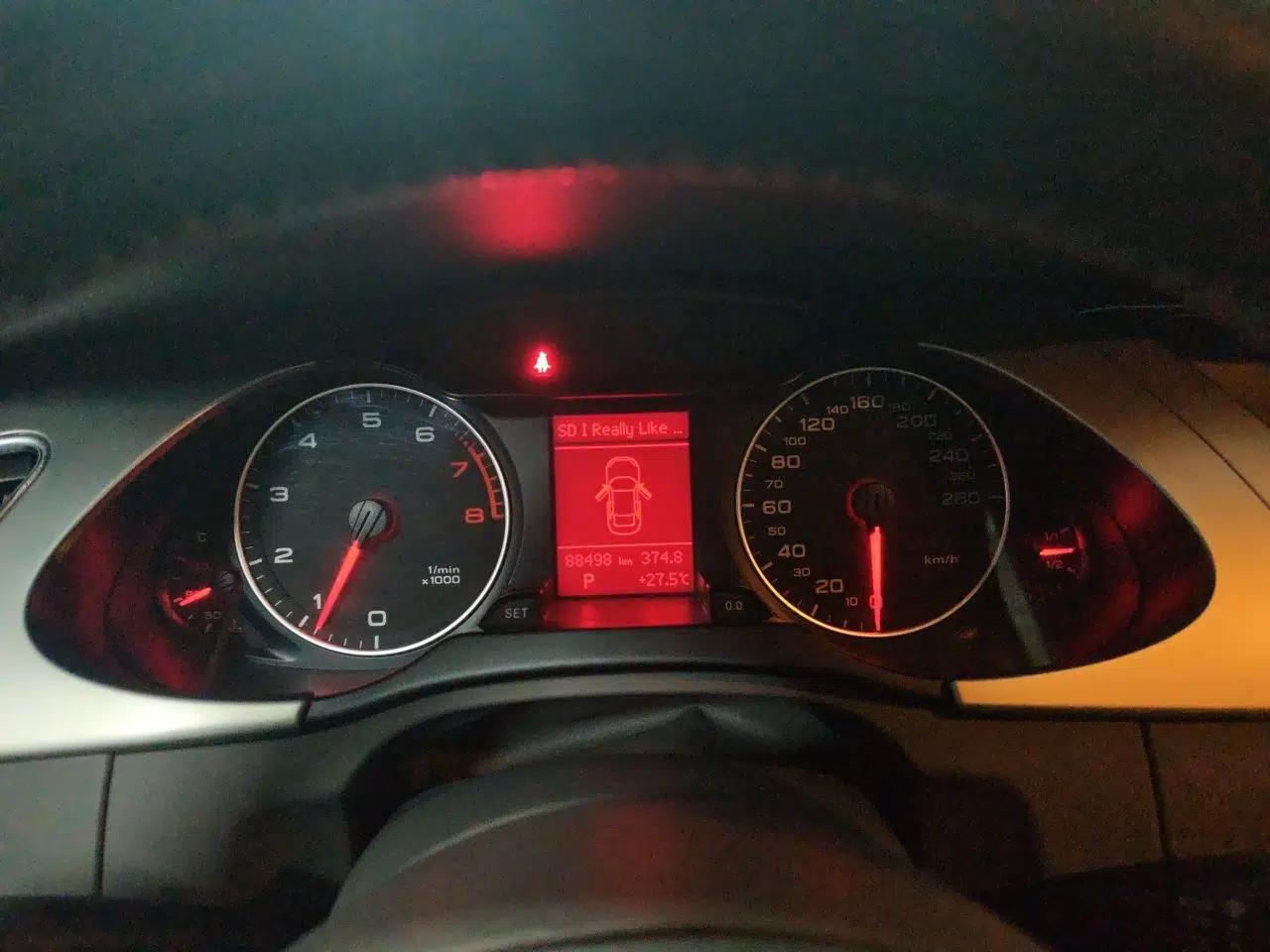 Audi A4L 2012 2.0 TFSI automatic Comfort trim level — миниатюра 11