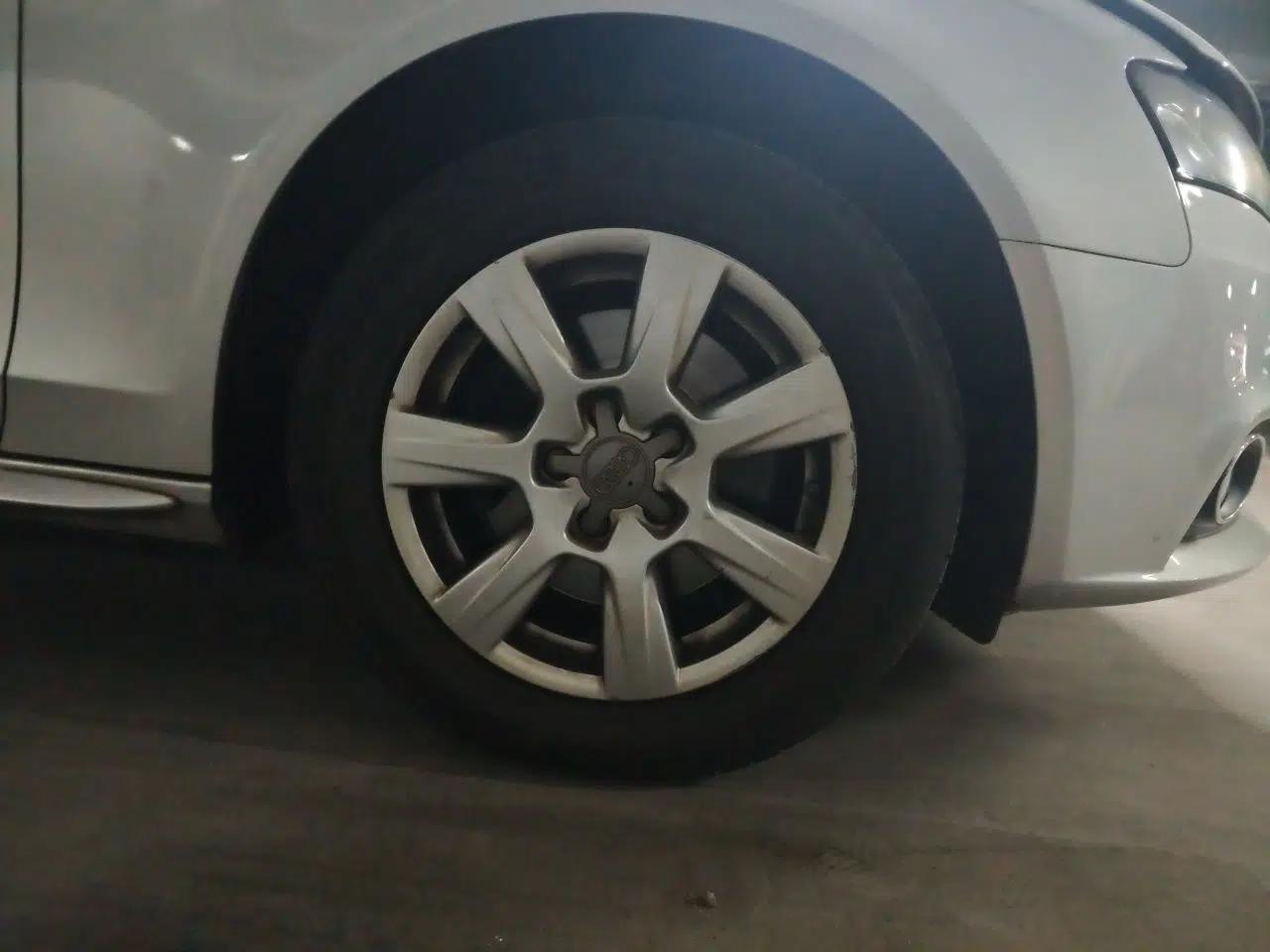 Audi A4L 2012 2.0 TFSI automatic Comfort trim level — миниатюра 8