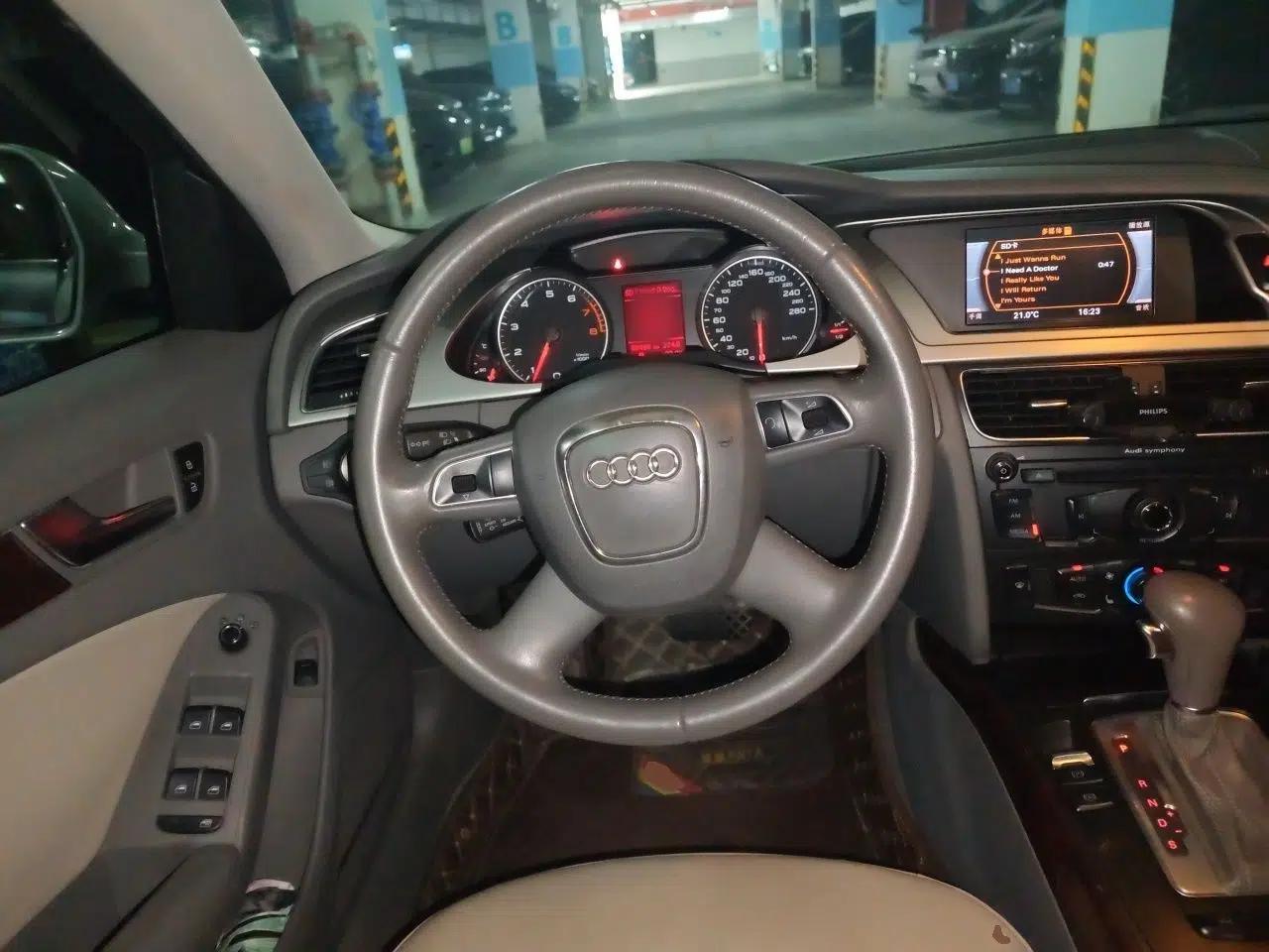 Audi A4L 2012 2.0 TFSI automatic Comfort trim level — миниатюра 10