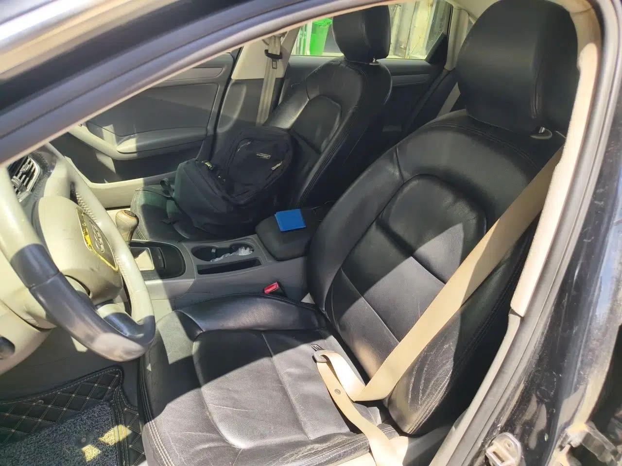 Audi A4L 2012 1.8 TFSI Manual Comfort Model — миниатюра 15