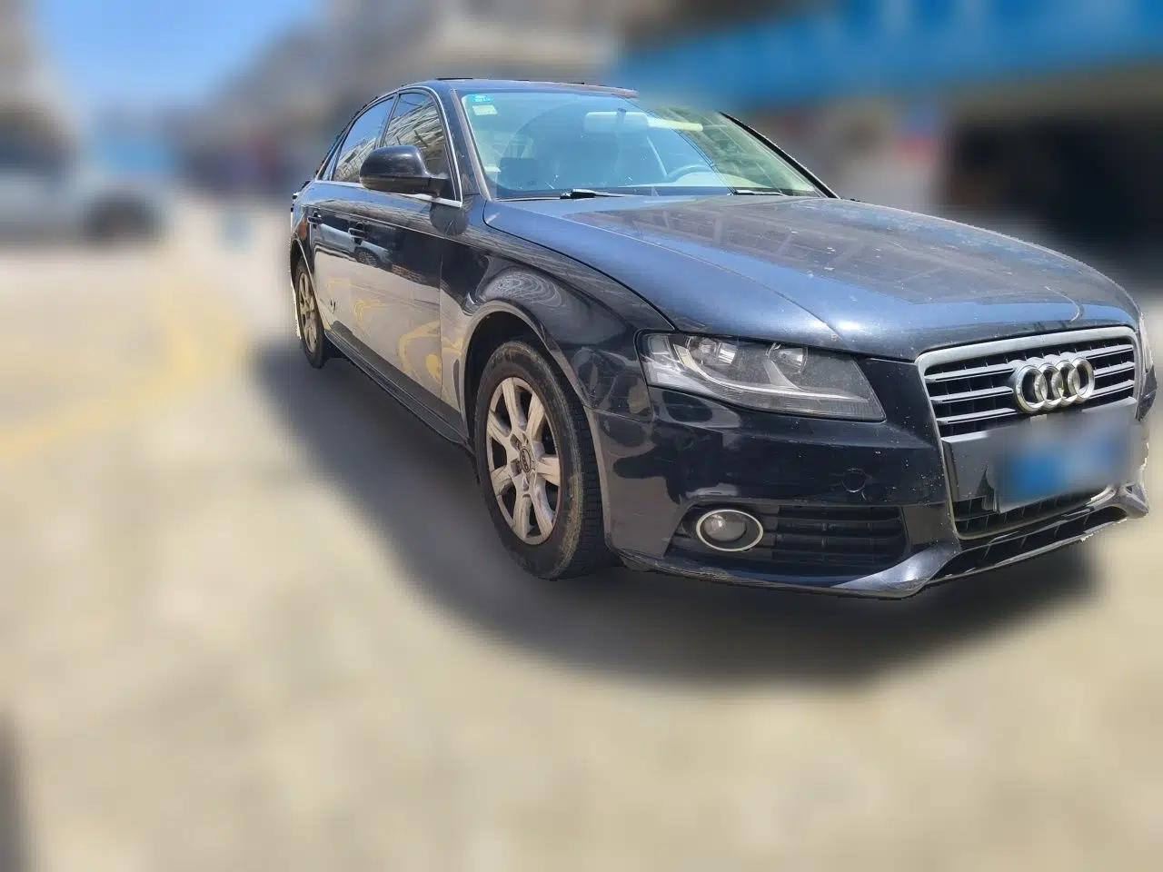 Audi A4L 2012 1.8 TFSI Manual Comfort Model — миниатюра 3