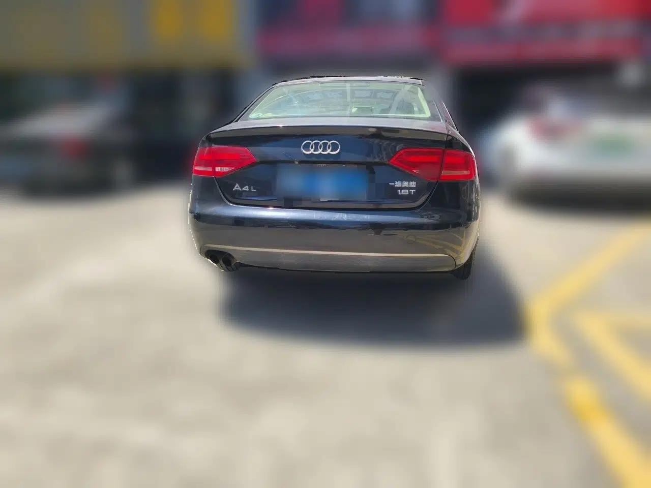 Audi A4L 2012 1.8 TFSI Manual Comfort Model — миниатюра 5