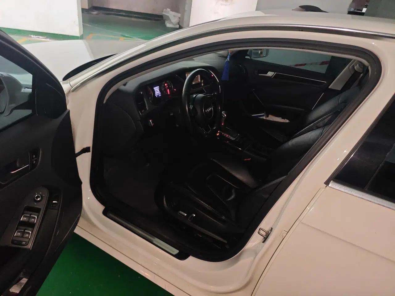 Audi A4L 2015 35 TFSI Automatic Comfort Model — миниатюра 16