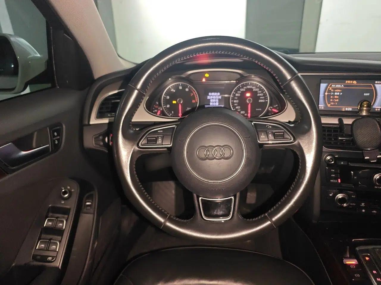 Audi A4L 2015 35 TFSI Automatic Comfort Model — миниатюра 10