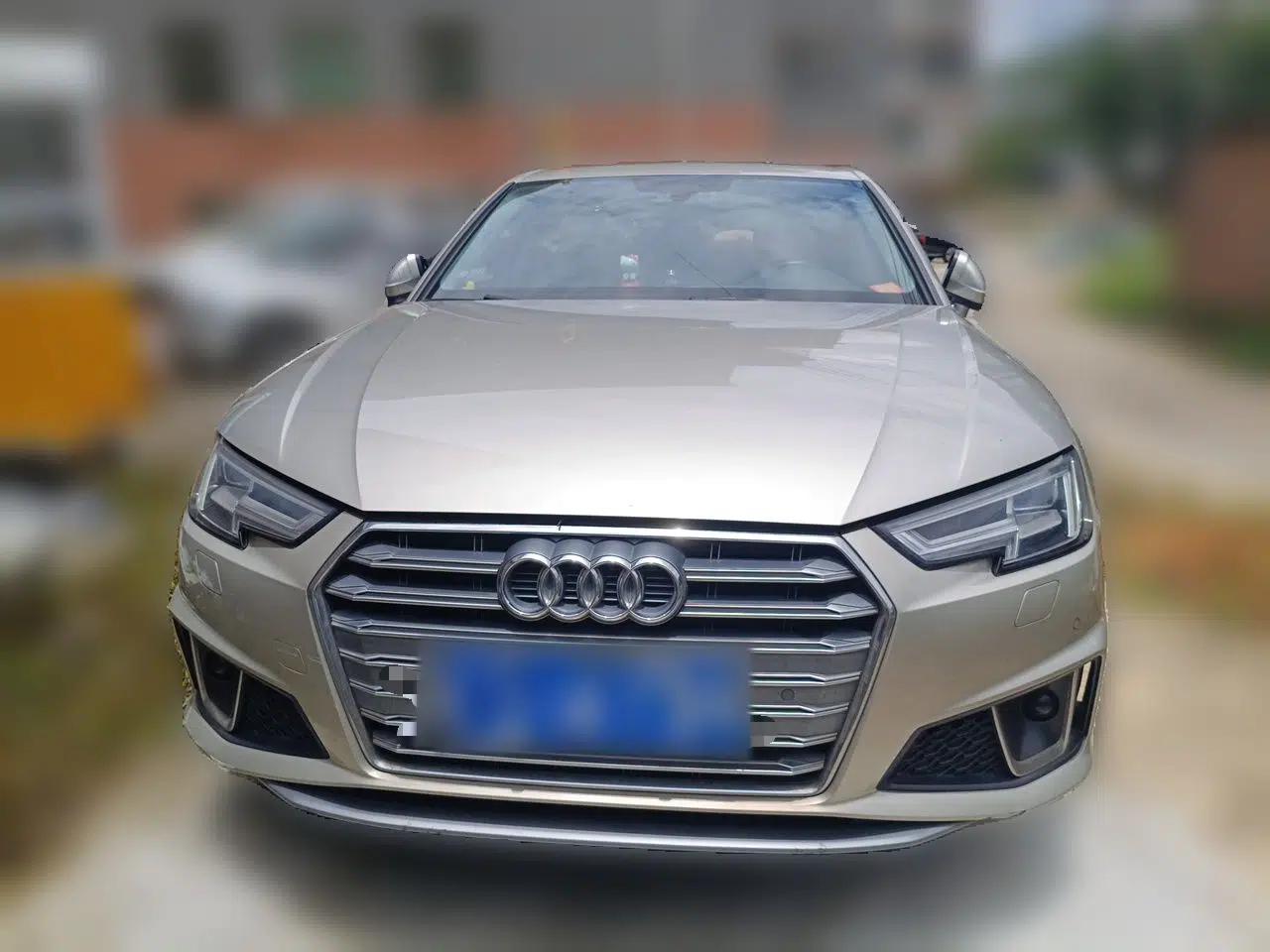 Audi A4L 2019 40 TFSI Fashion Edition China VI Emission Standard — миниатюра 2