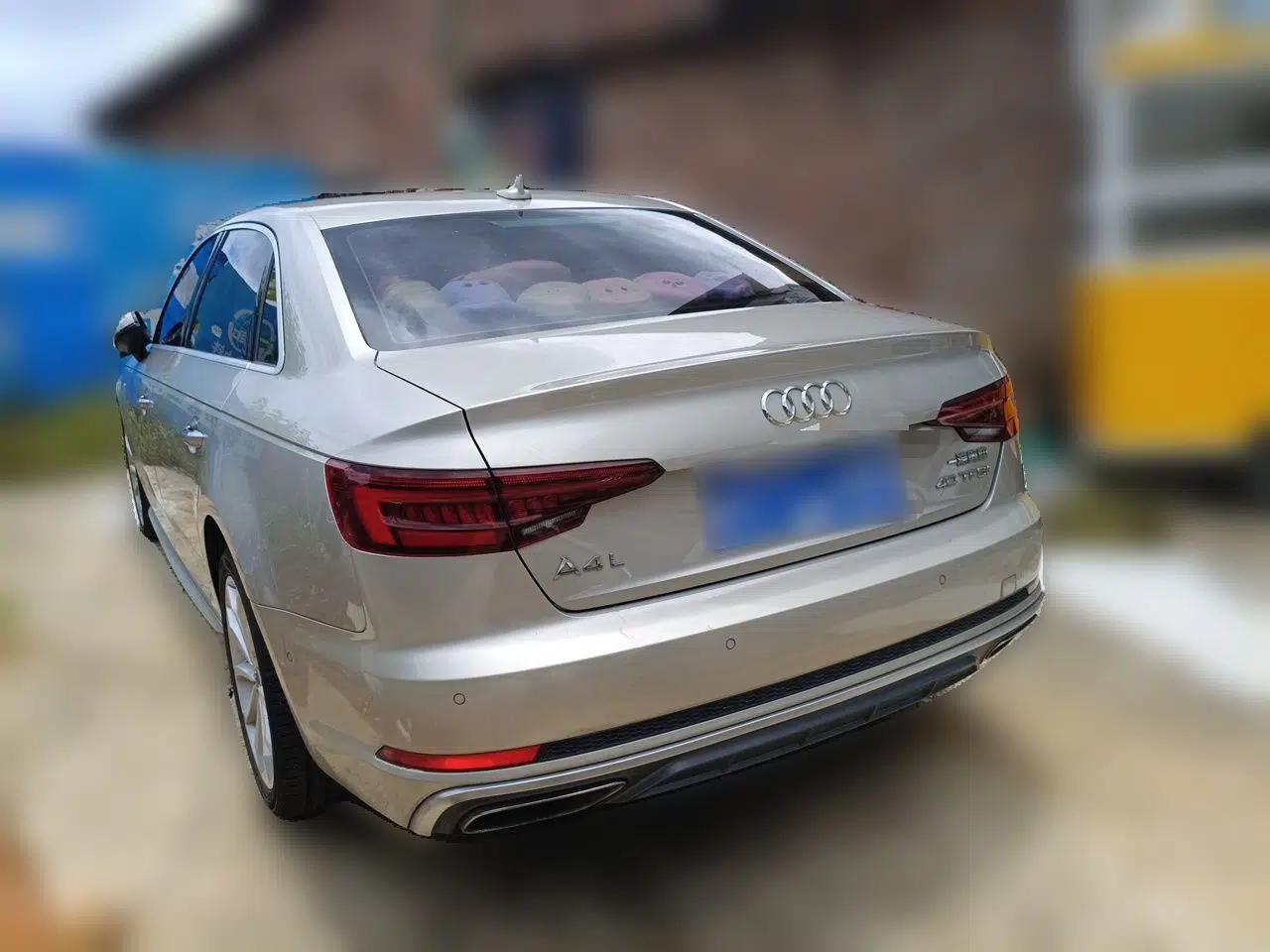 Audi A4L 2019 40 TFSI Fashion Edition China VI Emission Standard — миниатюра 4