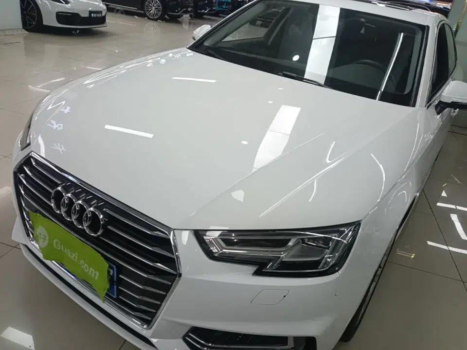 Audi A4L 2019 40 TFSI Ambition China VI — миниатюра 1
