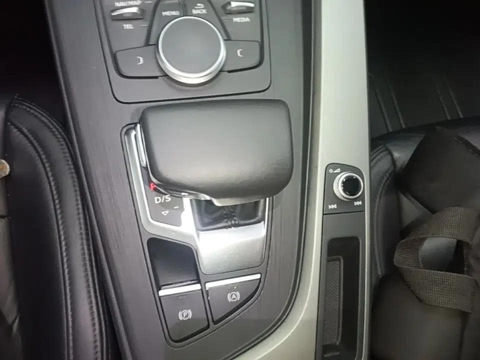 Audi A4L 2019 40 TFSI Ambition China VI — миниатюра 16