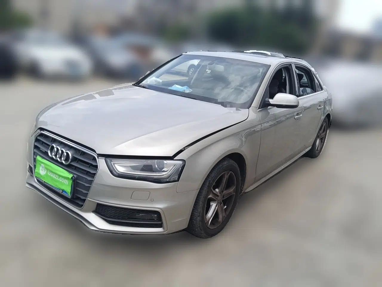 Audi A4L 2015 45 TFSI quattro Individual Sport Edition — миниатюра 1
