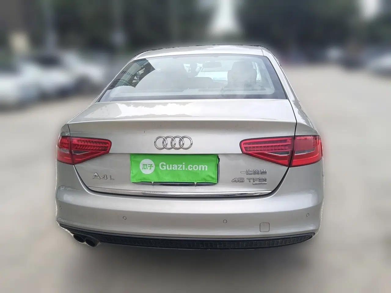Audi A4L 2015 45 TFSI quattro Individual Sport Edition — миниатюра 5
