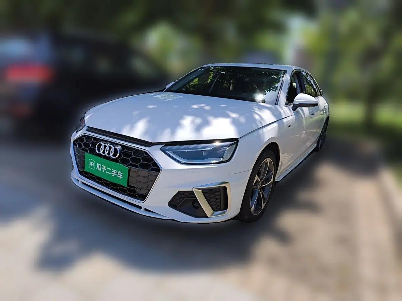 Audi A4L 2022 40 TFSI Fashion Dynamic Model — миниатюра 1