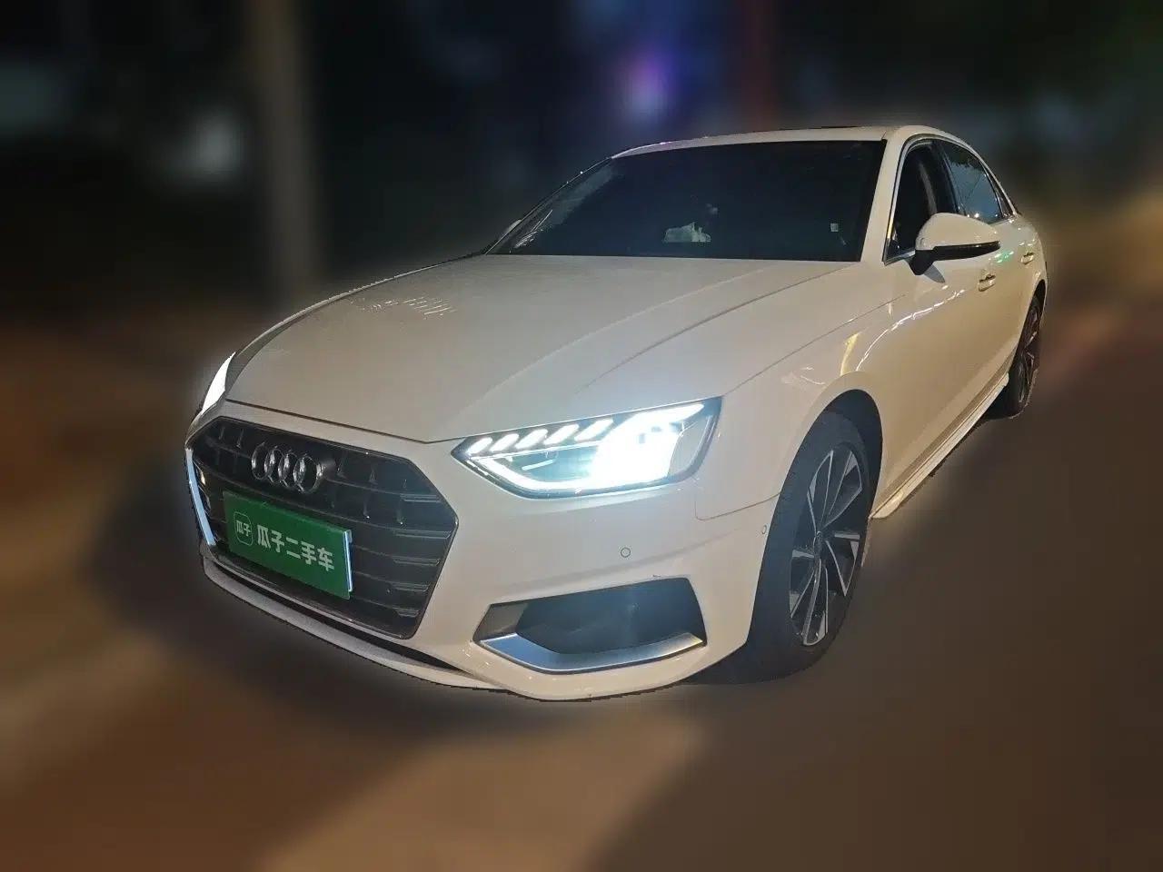 Audi A4L 2022 40 TFSI Luxury Prestige Edition — миниатюра 1