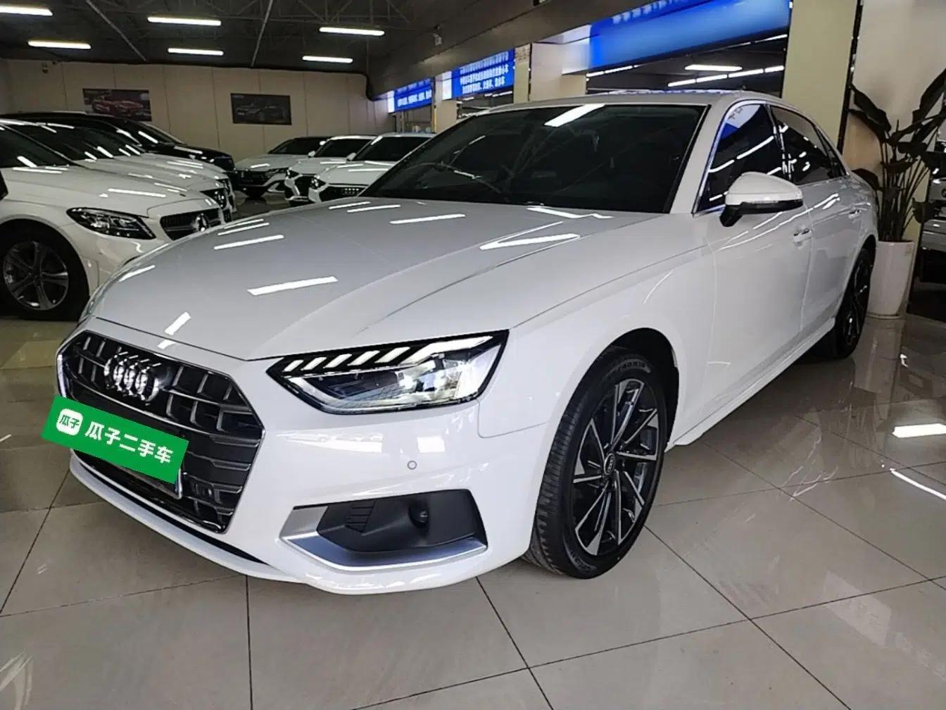 Audi A4L 2022 40 TFSI Stylish and Elegant Edition — миниатюра 1