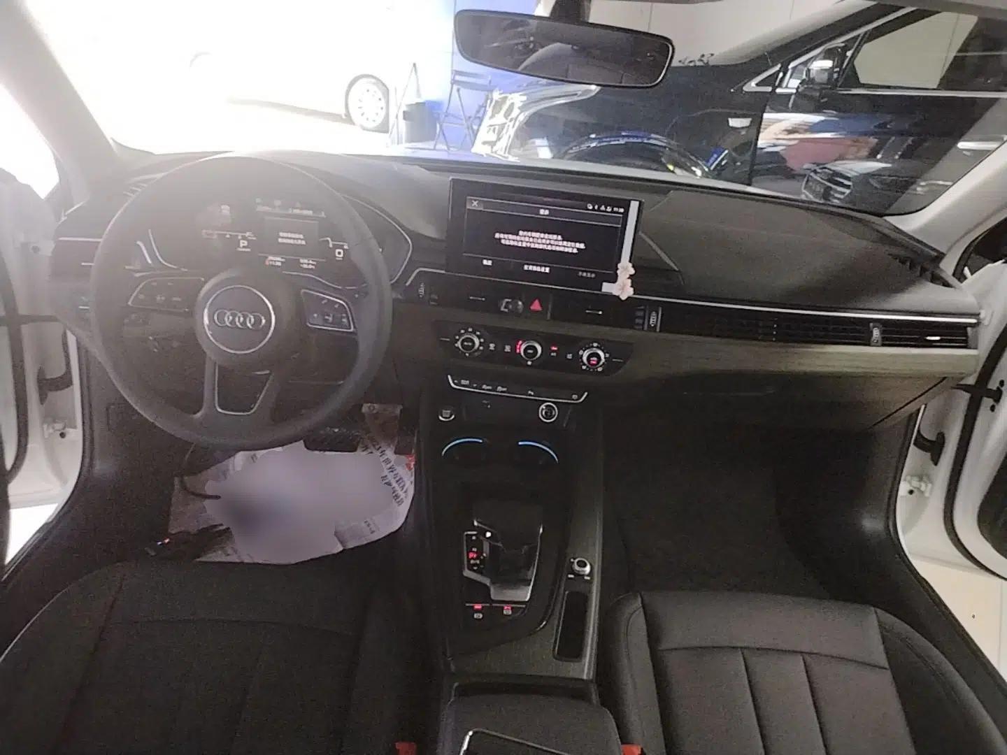 Audi A4L 2022 40 TFSI Stylish and Elegant Edition — миниатюра 17