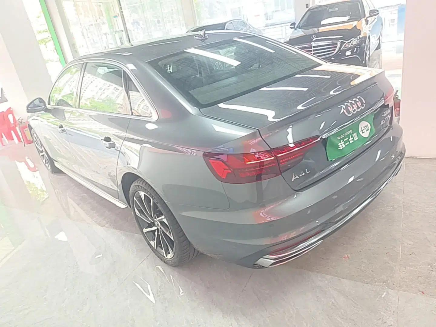 Audi A4L 2023 40 TFSI Fashionable and Elegant Version — миниатюра 4