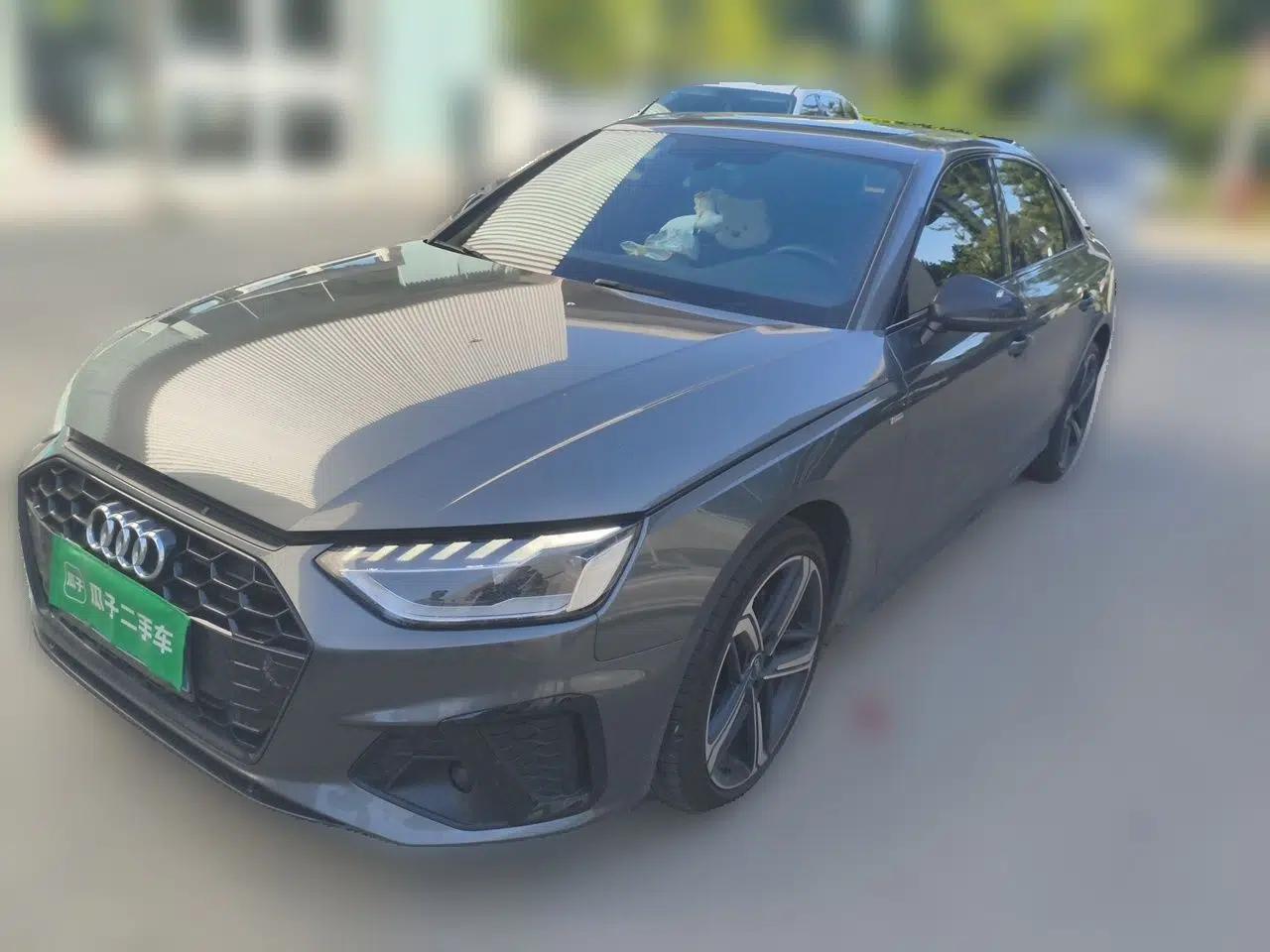 Audi A4L 2024 40 TFSI Luxury Dynamic Edition — миниатюра 1
