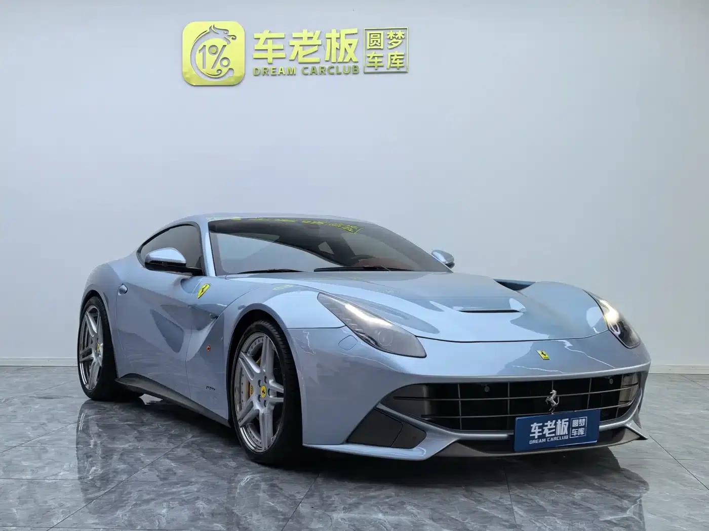 2013 F12berlinetta 6.3L Standard Model — миниатюра 3