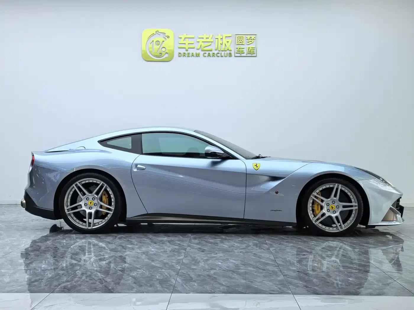 2013 F12berlinetta 6.3L Standard Model — миниатюра 4