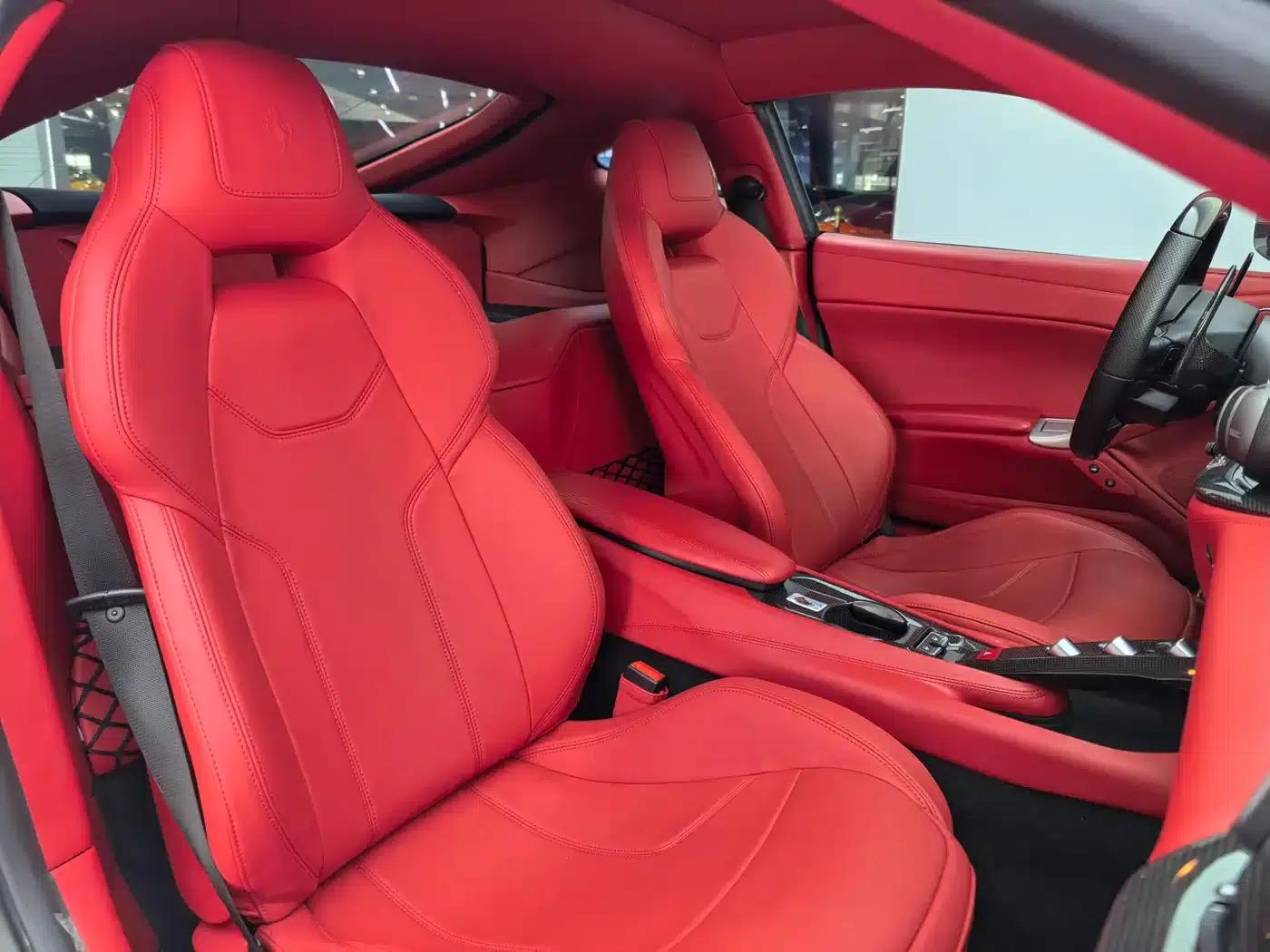 2013 F12berlinetta 6.3L Standard Model — миниатюра 10
