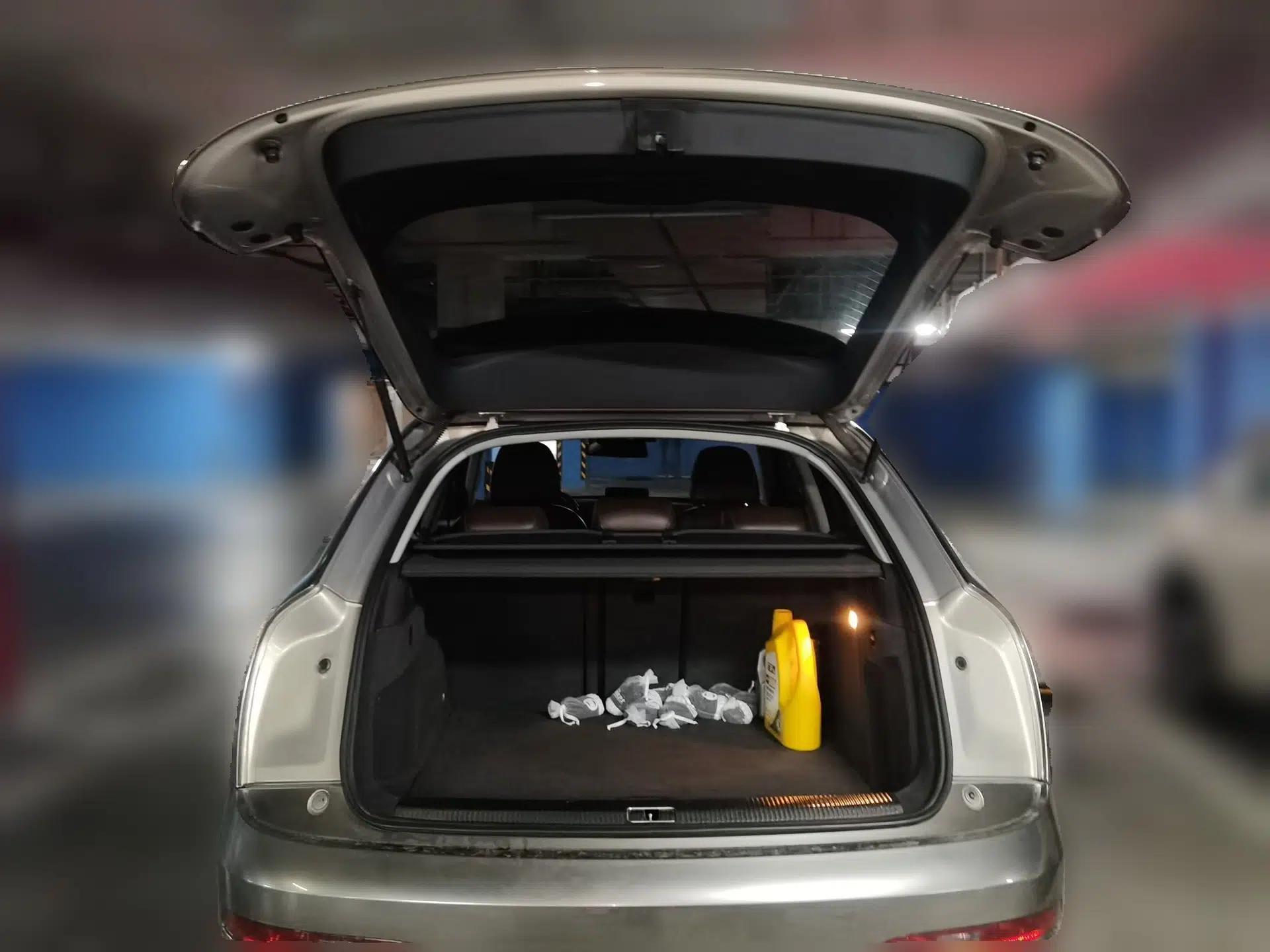 Audi Q3 2012 35 TFSI quattro Comfort Model — миниатюра 19