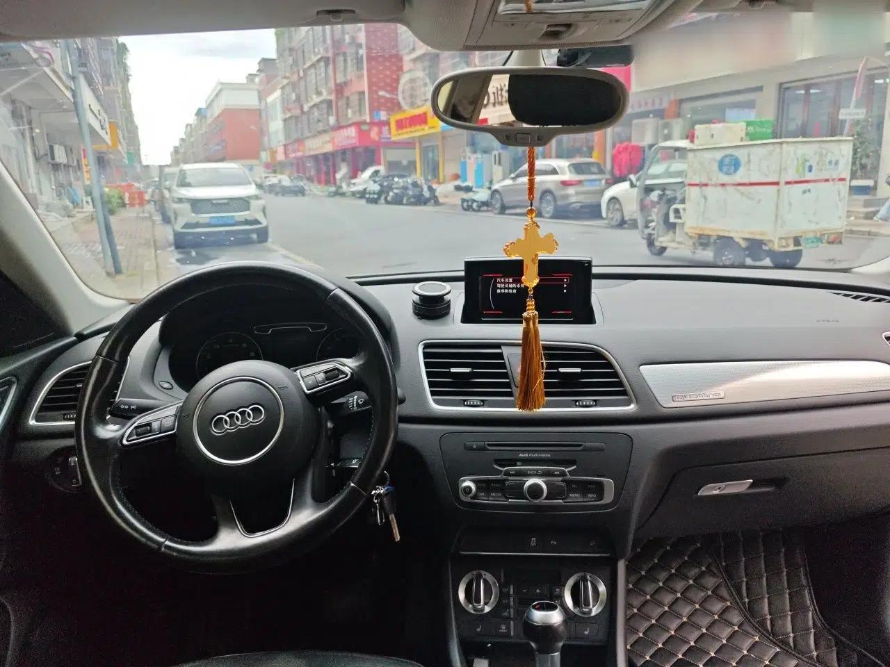Audi Q3 2015 35 TFSI quattro Millionth Anniversary Edition — миниатюра 6