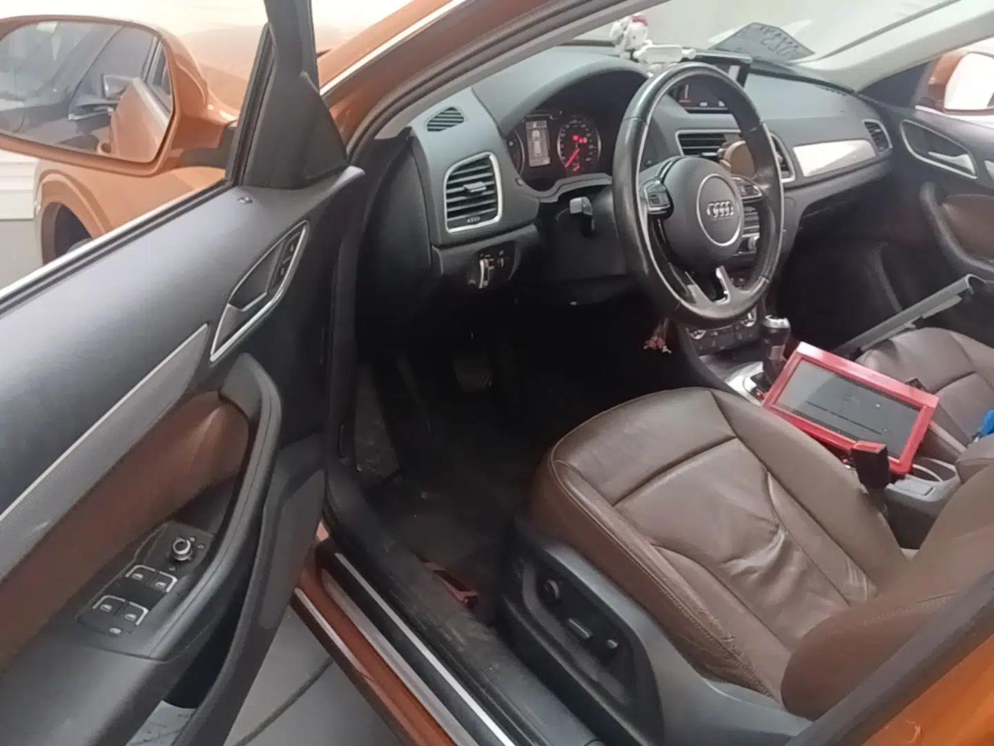Audi Q3 2015 35 TFSI quattro Technology Edition — миниатюра 18