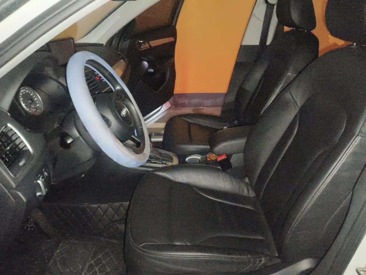 Audi Q3 2015 35 TFSI Comfort Model — миниатюра 15