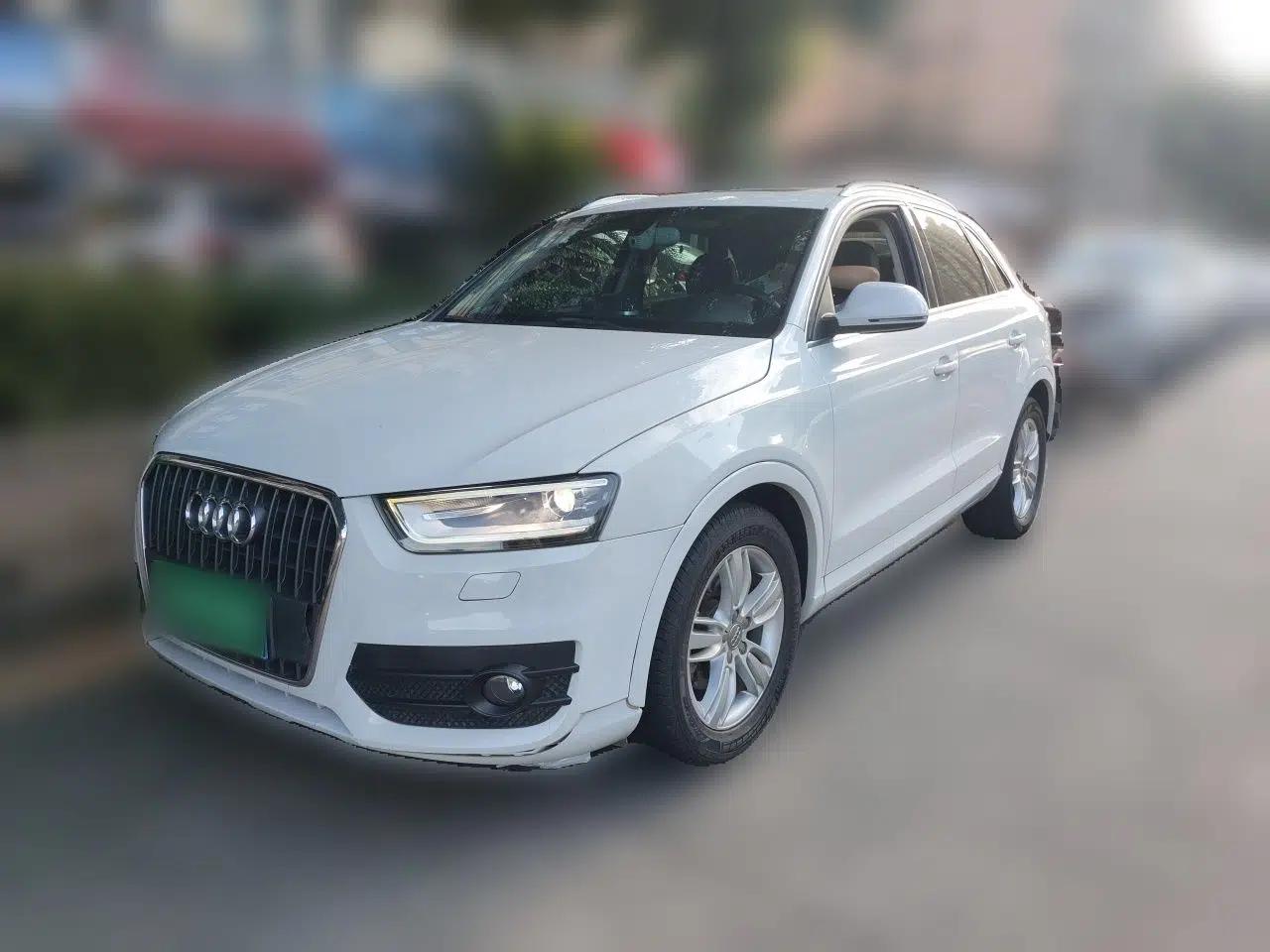 Audi Q3 2013 35 TFSI quattro Comfort Model — миниатюра 1