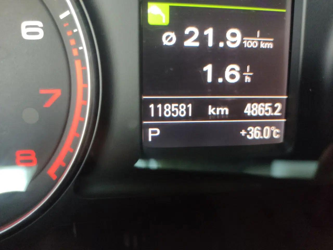 Audi Q3 2013 35 TFSI quattro Comfort Model — миниатюра 12