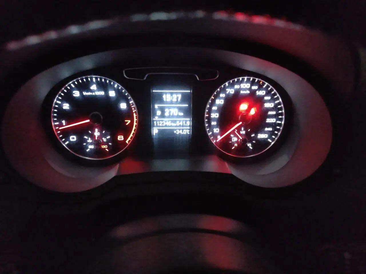 Audi Q3 2015 30 TFSI Comfort Model — миниатюра 12