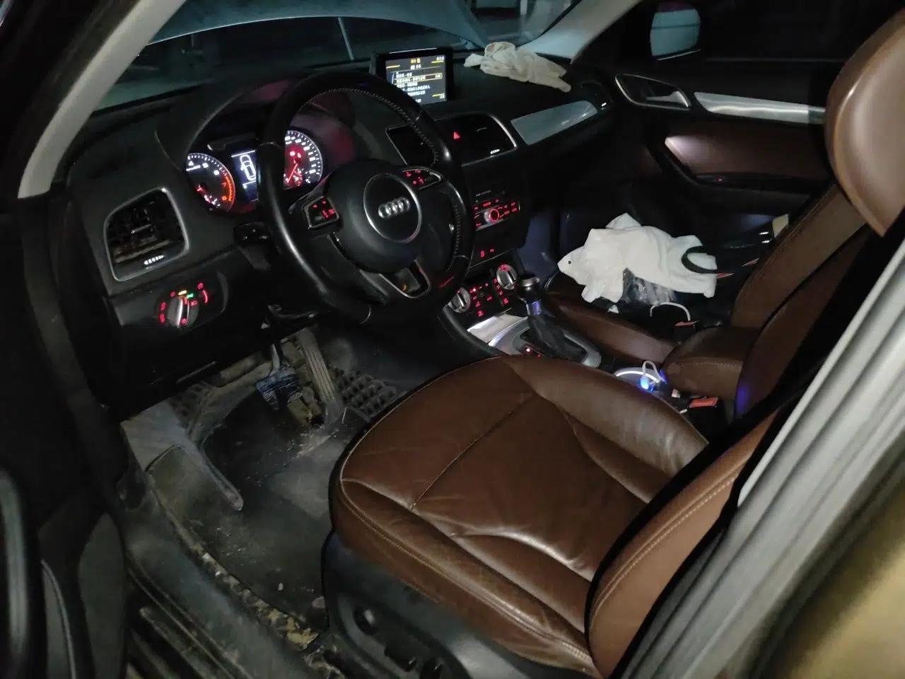 Audi Q3 2015 30 TFSI Comfort Model — миниатюра 15
